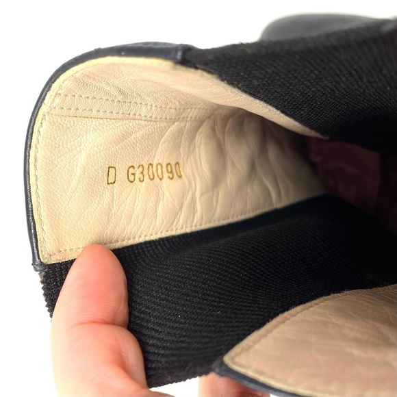 CHANEL CC LOGO SHORT LEATHER BLACK CHELSEA ANKLE BOOTS WITH CHUNKY HEELS SZ 39 - Picture 9 of 12